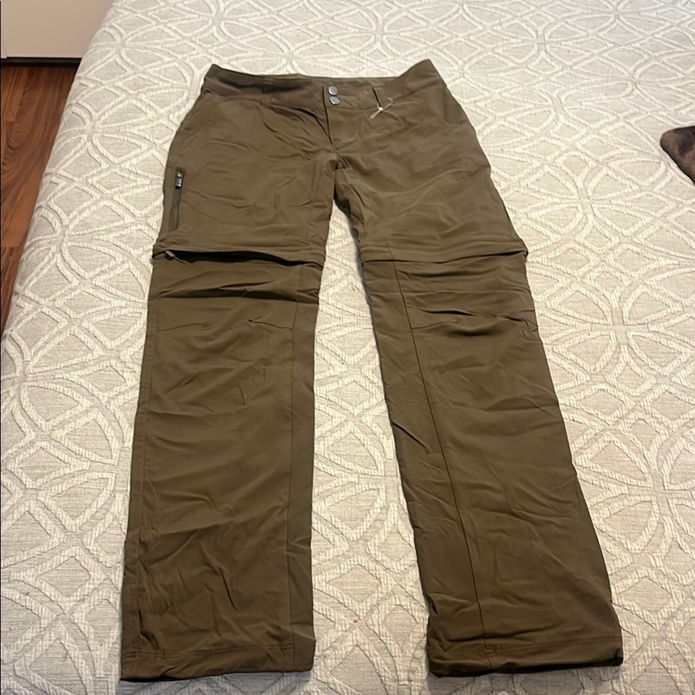 Brand New Women’s Columbia Hiking Pants